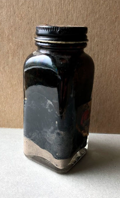 Oil bottle IMG_3554-1